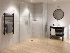 Bodenebenes verfliesbares Duschelement Rechteckig senkrechter Abl. 120 x 120 cm